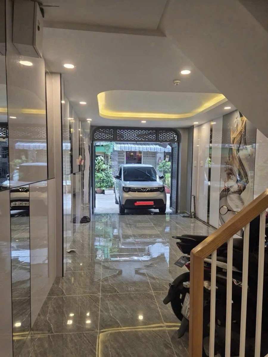 Bán nhà phố 2 tầng 51m2 3PN 2WC Ông Ích Khiêm Quận 11 - Ảnh thu nhỏ 2