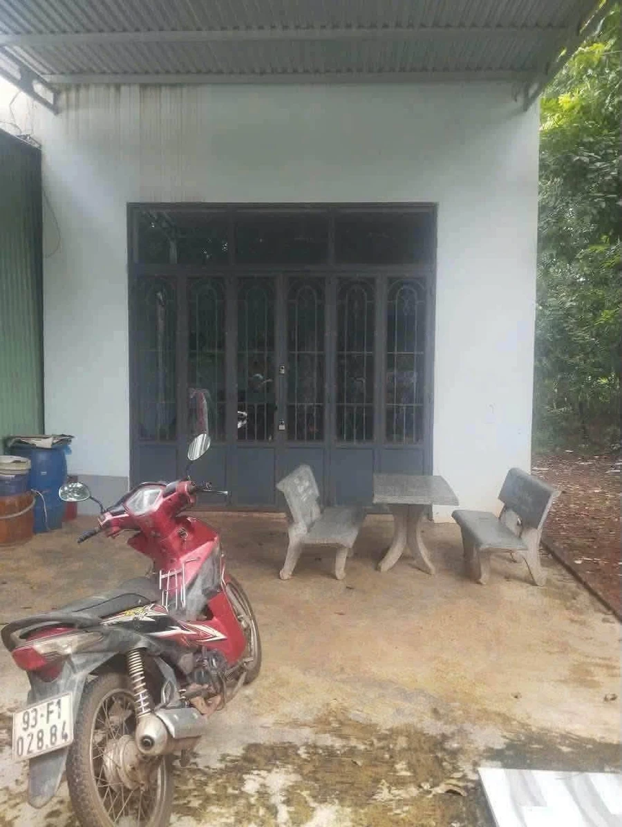 Bán nhà cấp 4 155m² gần cây xăng Quỳnh Trung Thủ Đức - Ảnh 1