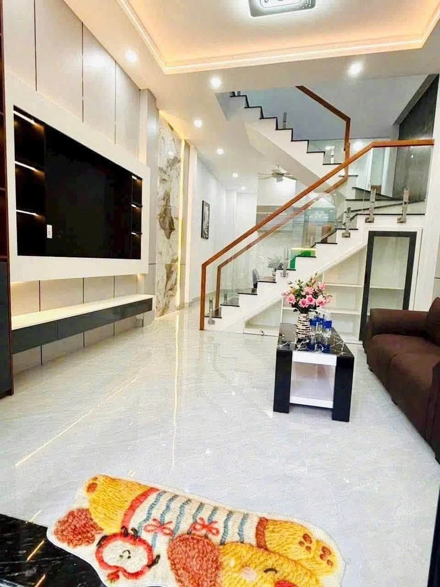 Bán nhà Phú Thọ 70m2 mặt tiền 8m Thủ Đức - Ảnh thu nhỏ 4