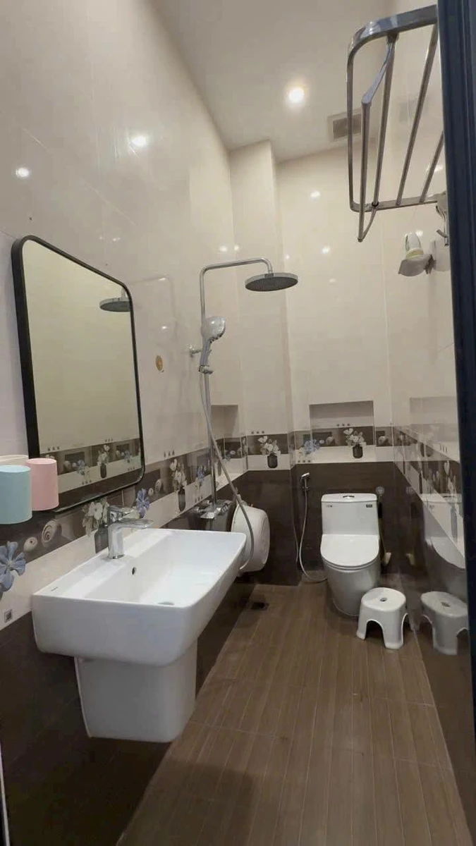 Bán nhà 145m2 5 phòng ngủ đường 30/4 Vũng Tàu - Ảnh thu nhỏ 2