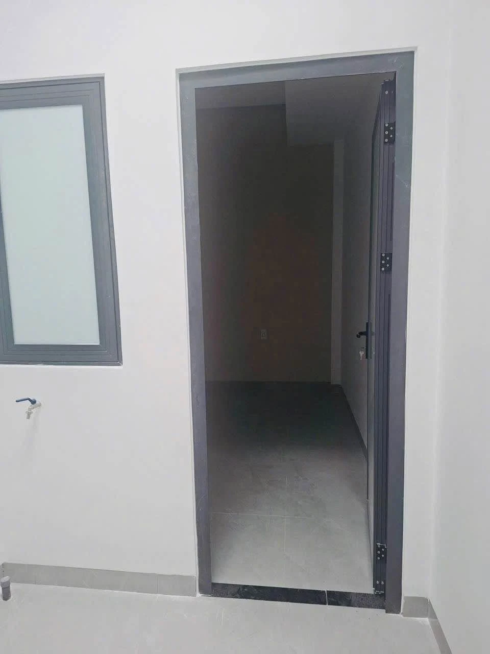 Bán nhà mới xây 2 phòng ngủ 84m² giá 899 triệu Eakao - Ảnh 1