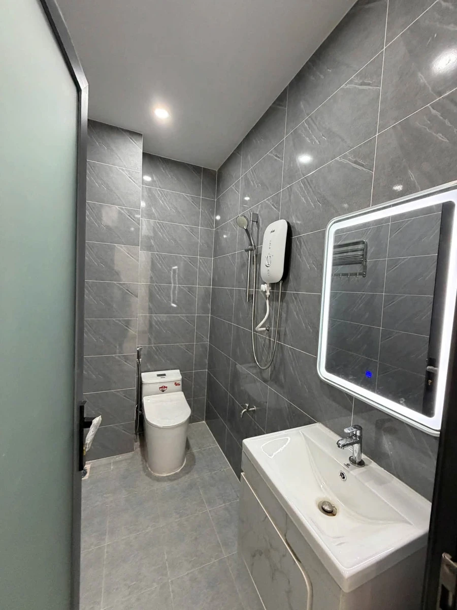 Bán nhà 1 trệt 1 lầu 100m² An Bình Rạch Giá 2 tỷ 950 triệu - Ảnh thu nhỏ 5