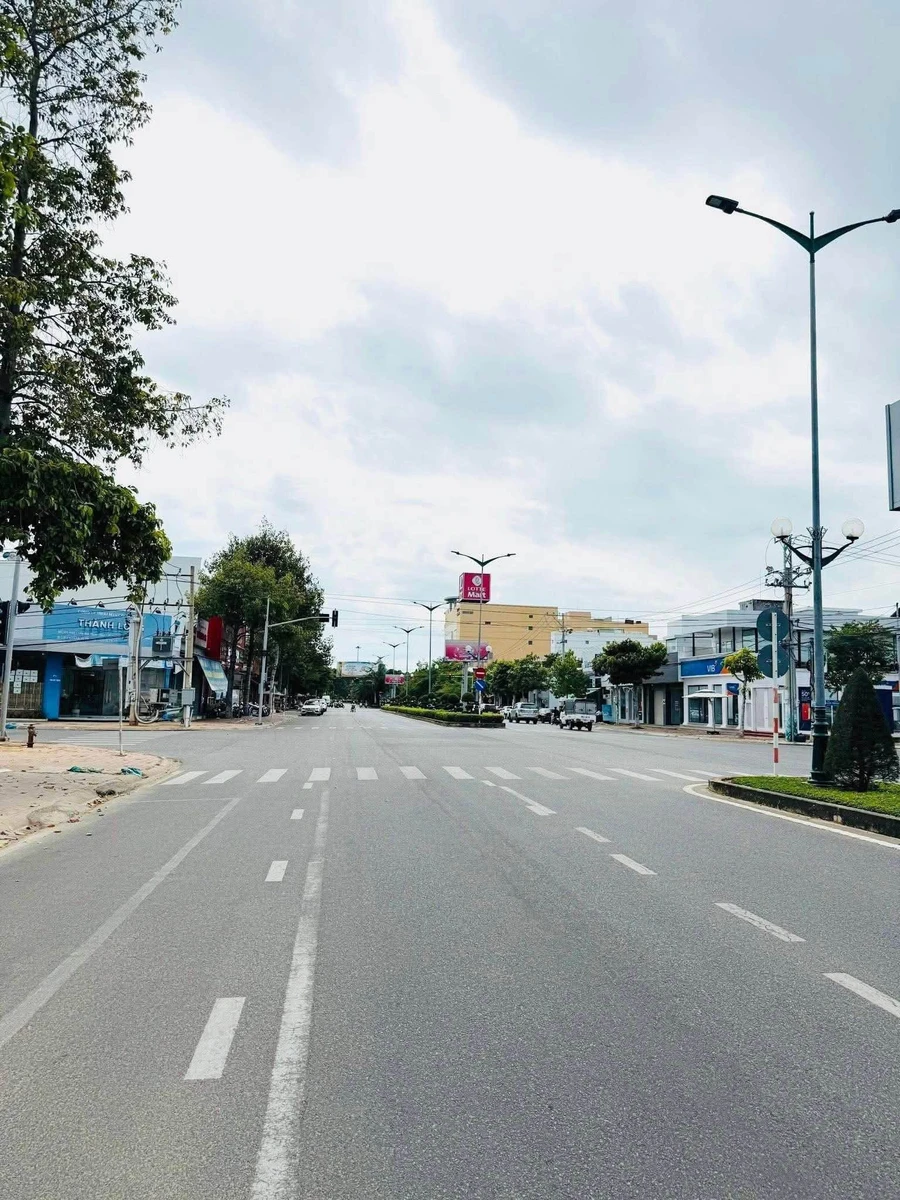 Bán nhà 2 mặt tiền Tôn Đức Thắng, Phan Thiết, 165.5m2 - Ảnh thu nhỏ 2