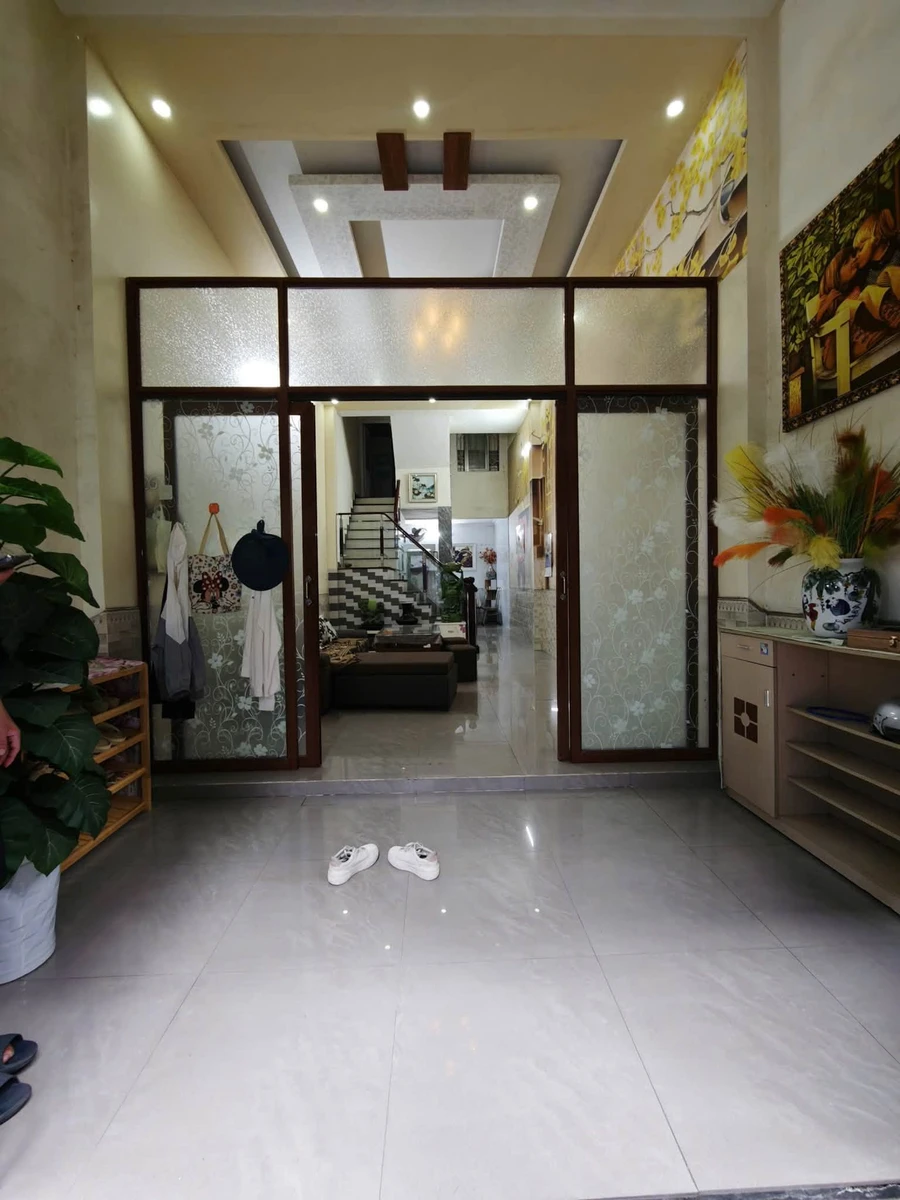 Bán nhà 3 tầng 4 phòng ngủ 210m² Cần Giờ - Ảnh thu nhỏ 2