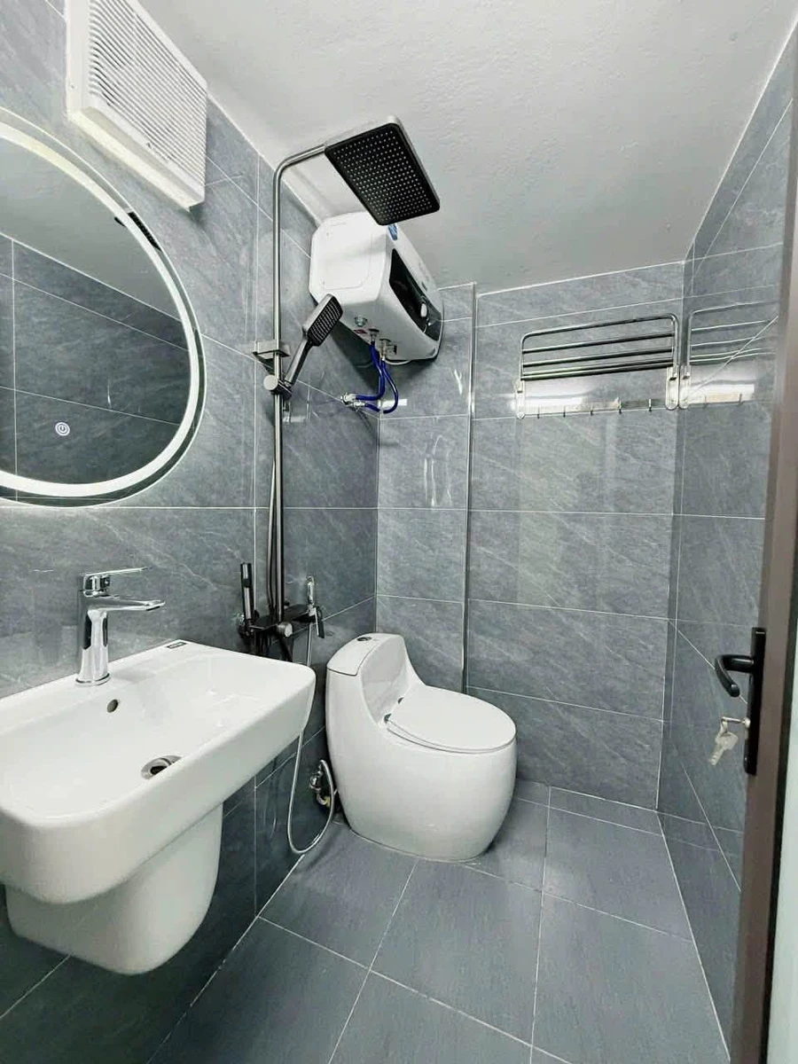 Bán nhà 3 tầng 80m² 4 tỷ Tô Hiệu Quận 7 - Ảnh thu nhỏ 3