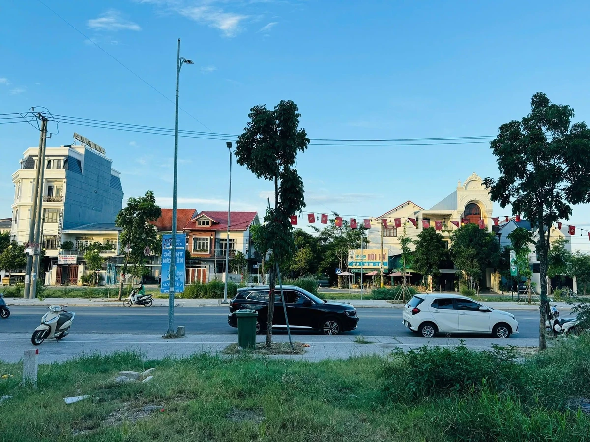 Bán đất mặt tiền Đồng Khởi 125m² view công viên 6,95 tỷ - Ảnh thu nhỏ 4