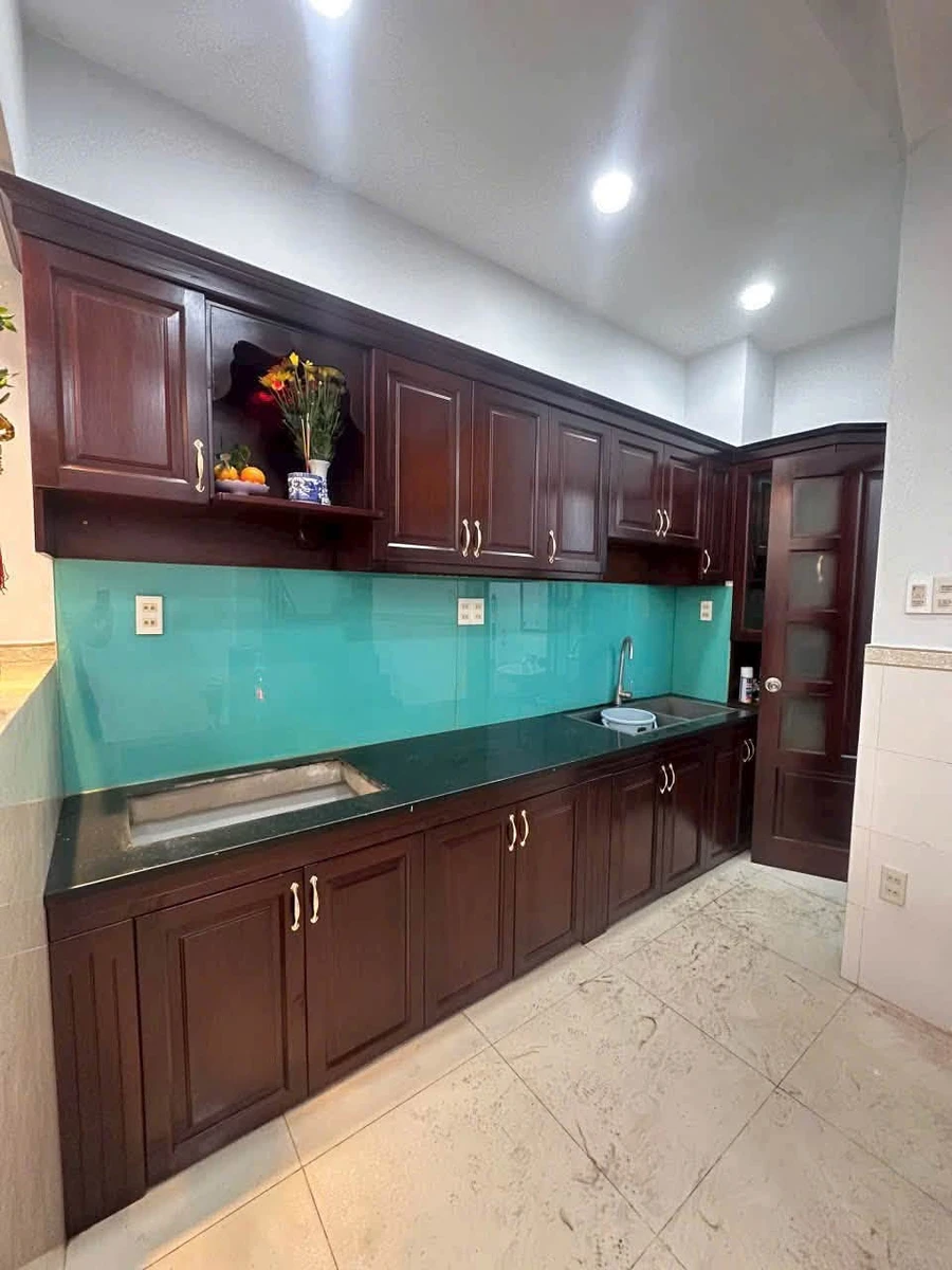 Bán nhà 1 trệt 3 lầu 4,2x8m hẻm 4,5m sát chợ Gò Xoài, Bình Tân giá 4,4 tỷ - Ảnh thu nhỏ 3