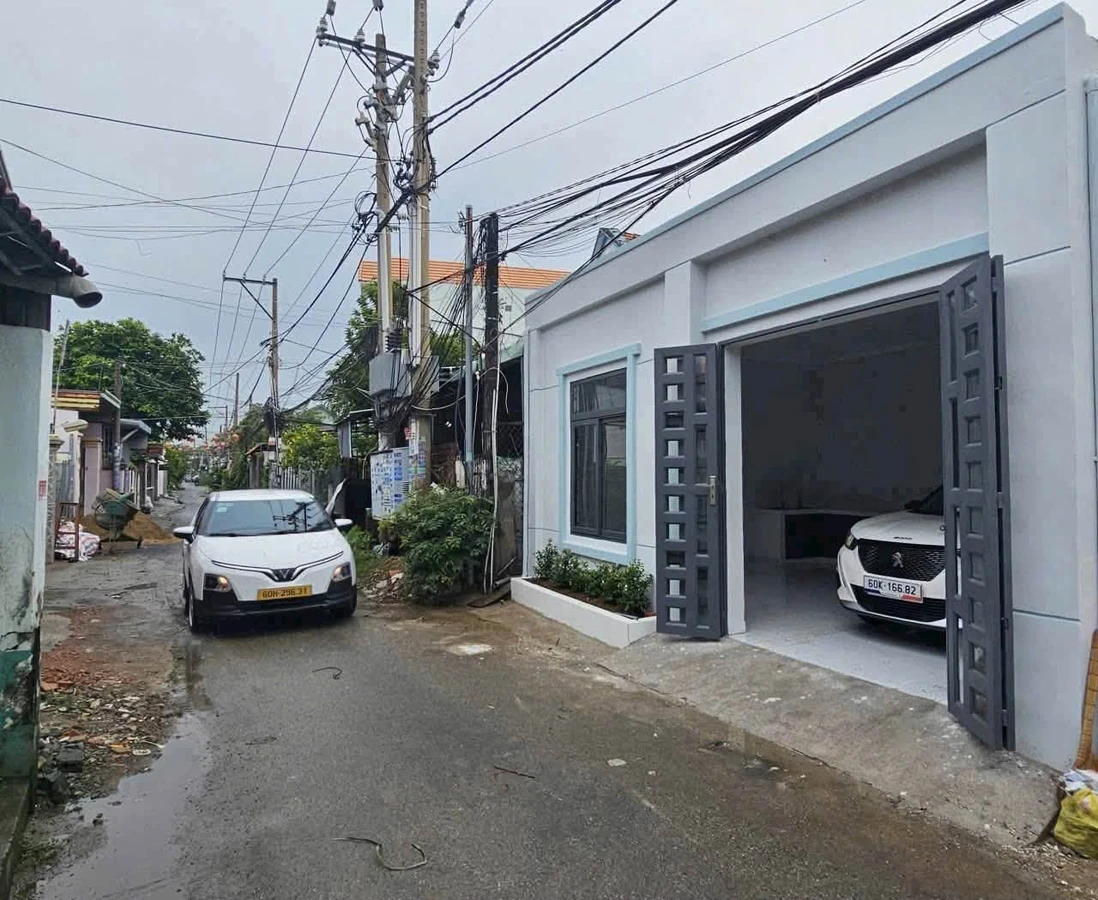 Bán nhà mới hẻm nhựa 73m² 2PN Bửu Long Biên Hoà 2tỷ680 - Ảnh 1