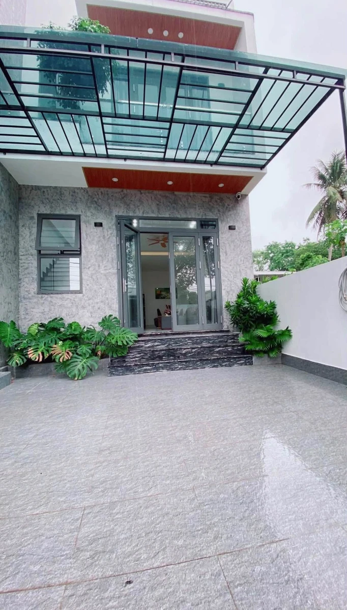 Bán nhà 2 tầng 100m² Vũ Ngọc Phan, Huế, 2 tỷ - Ảnh 1