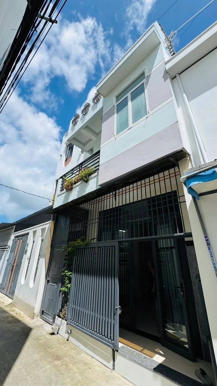 Bán nhà 3 tầng hẻm 41,7m2 Nha Trang - Ảnh 1