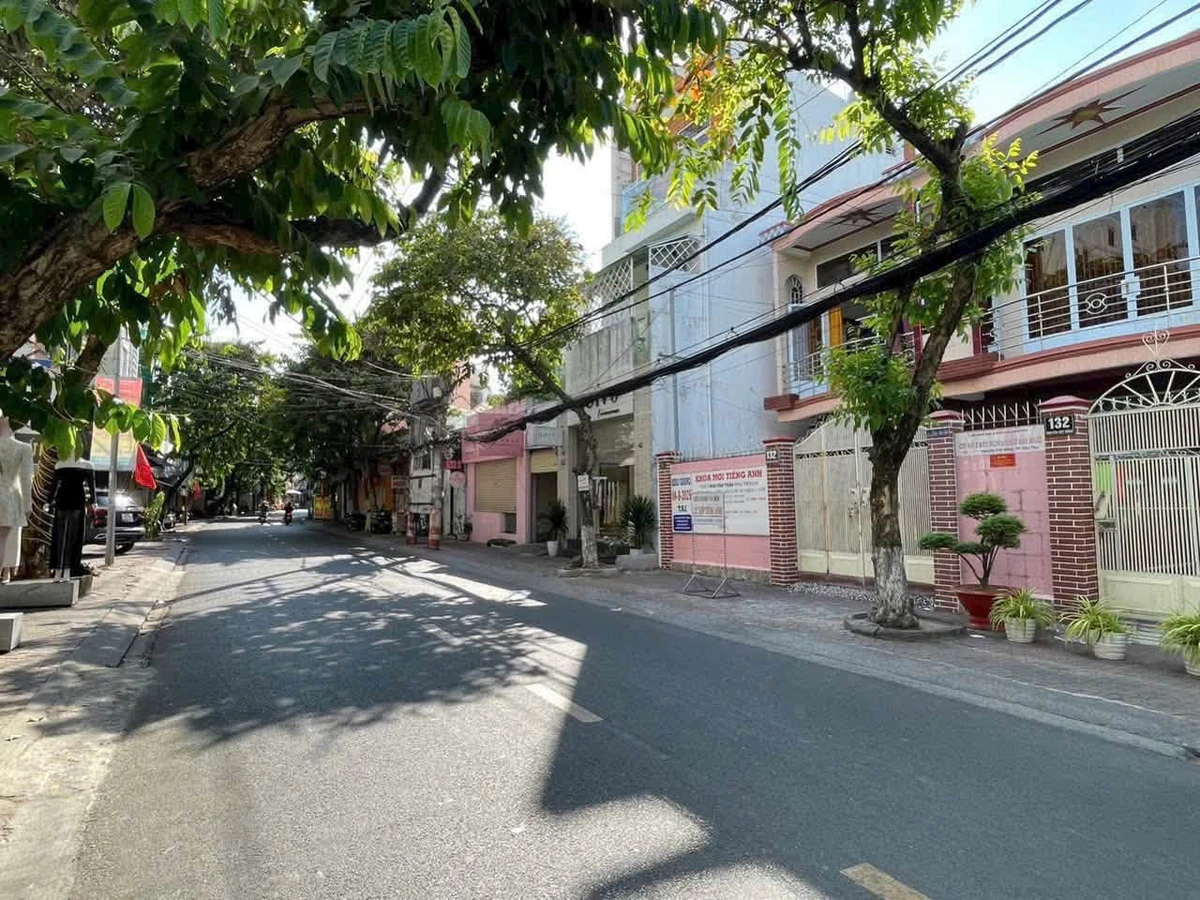 Bán nhà mặt tiền Nguyễn Việt Hồng 103.8m2, Cần Thơ 12.5 tỷ - Ảnh thu nhỏ 3