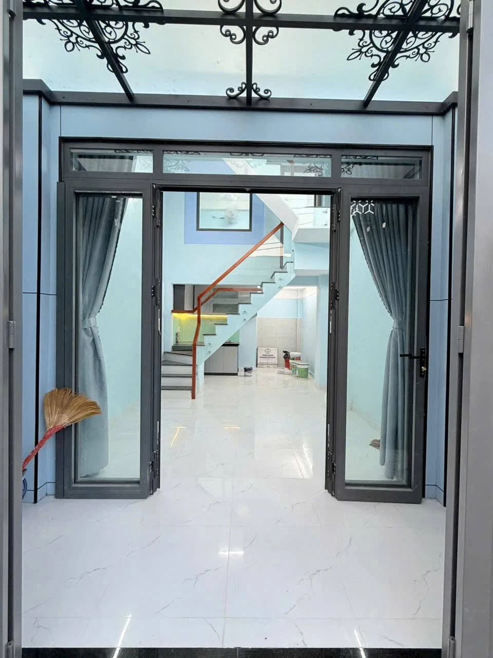 Bán shophouse 3PN 30m² Phạm Văn Đồng, Bình Tân 5.35 tỷ - Ảnh 1