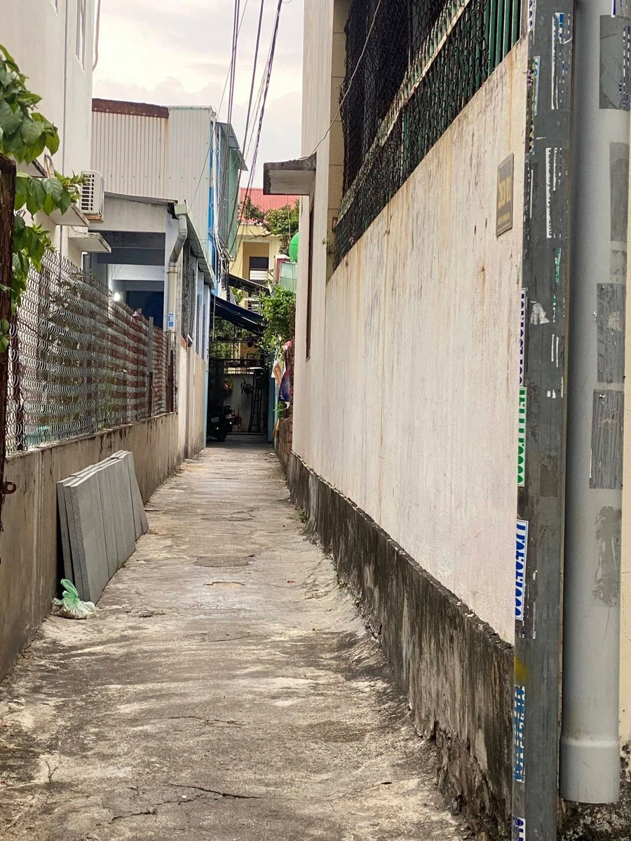 Bán nhà hẻm 1,5 tầng Quy Nhơn 50,9m2, 3PN, 2WC - 2 tỷ 750 triệu - Ảnh thu nhỏ 4