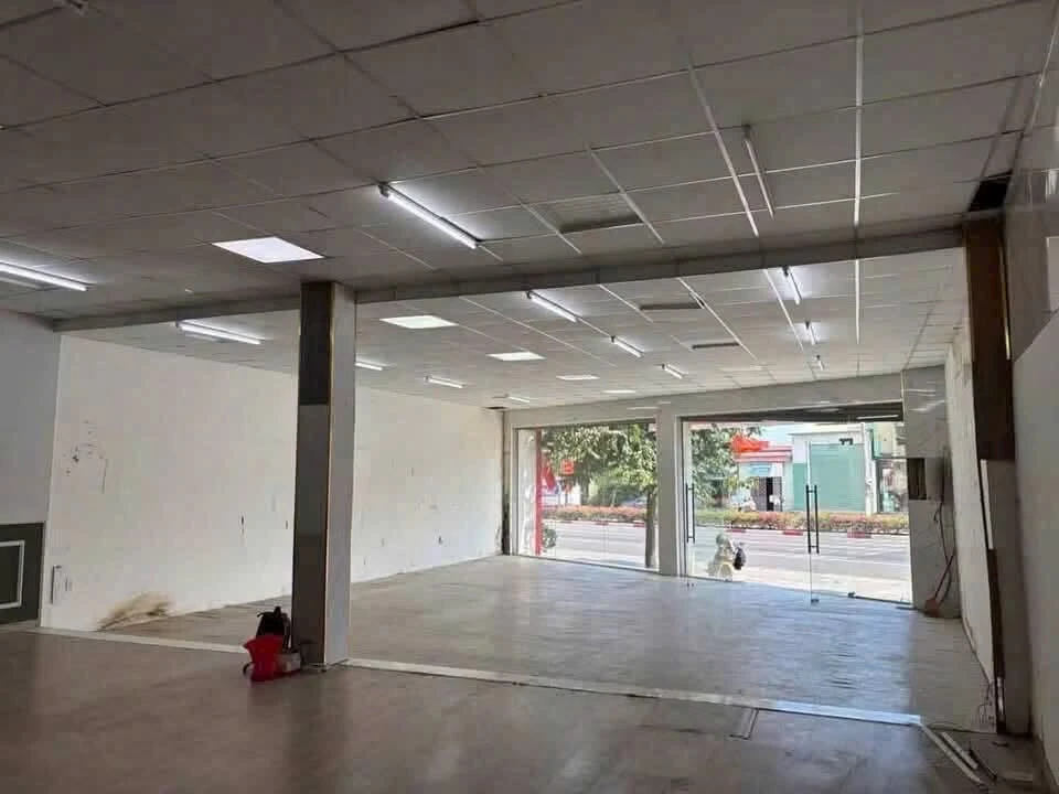 Cho thuê mặt bằng Quốc Lộ 13, Thủ Dầu Một 280m2, 20tr/tháng - Ảnh thu nhỏ 2