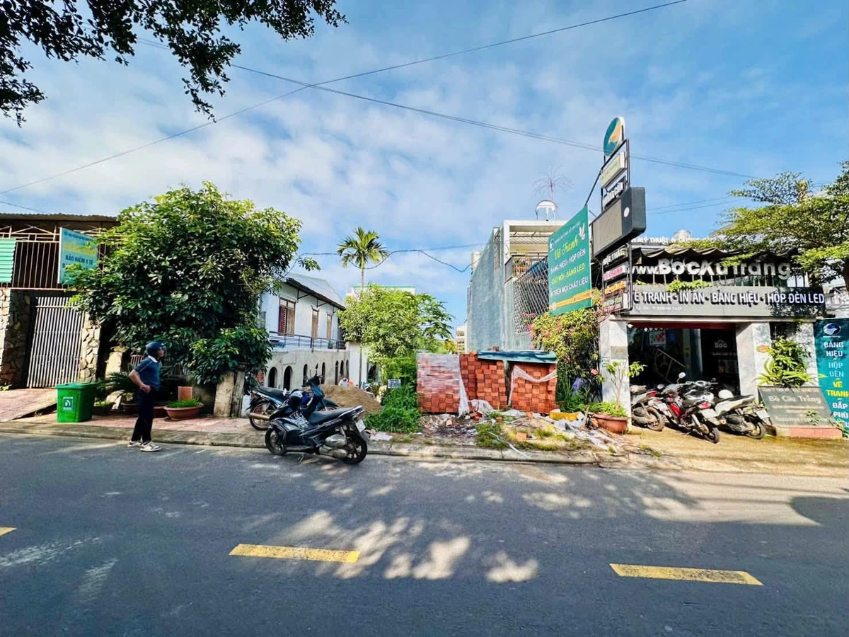 Bán đất mặt tiền Tuệ Tĩnh Quận 1, 50m2, 4.29 tỷ - Ảnh thu nhỏ 3