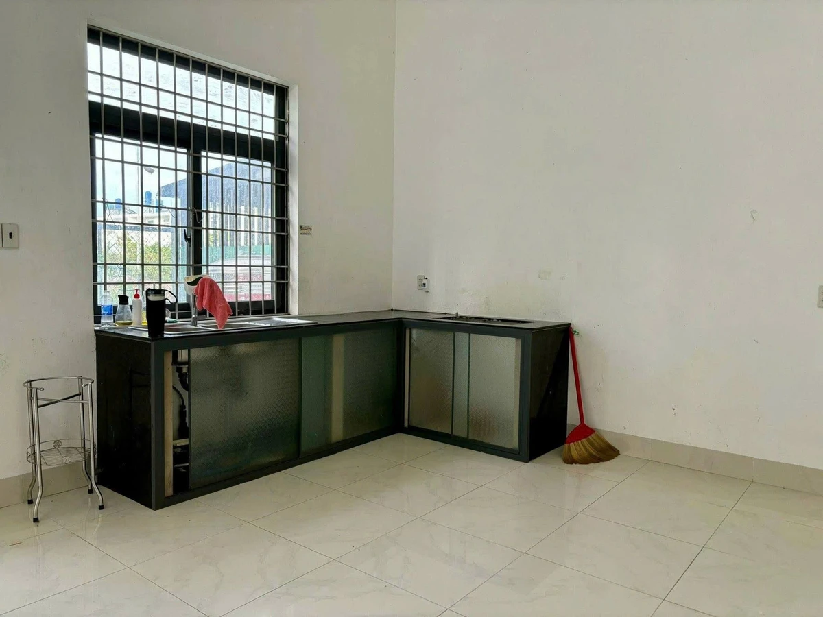 Cho thuê nhà nguyên căn 4PN 110m2 Đường Số 5 Kiên Giang 10 triệu/tháng - Ảnh thu nhỏ 4