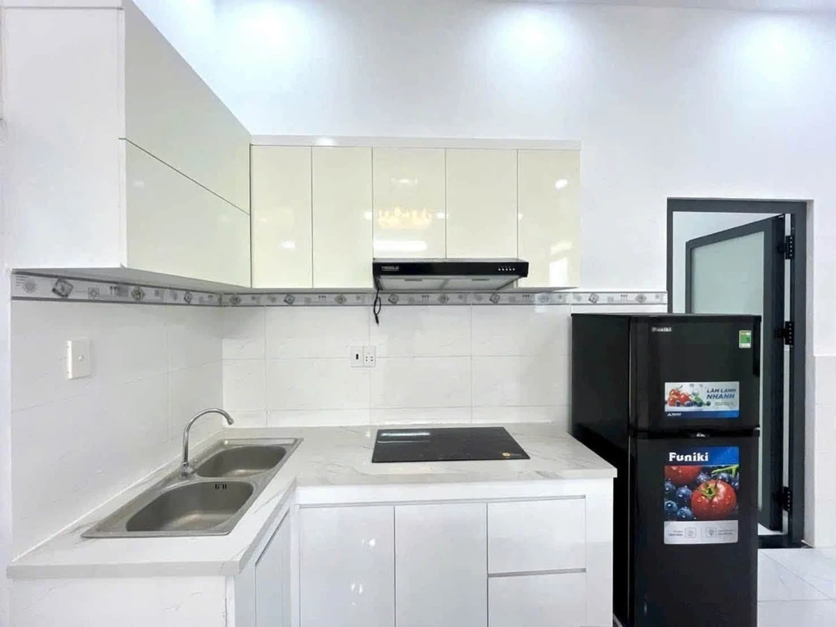 Bán nhà 1 phòng 42m² gồm full nội thất tại Huỳnh Tấn Phát - Ảnh thu nhỏ 3