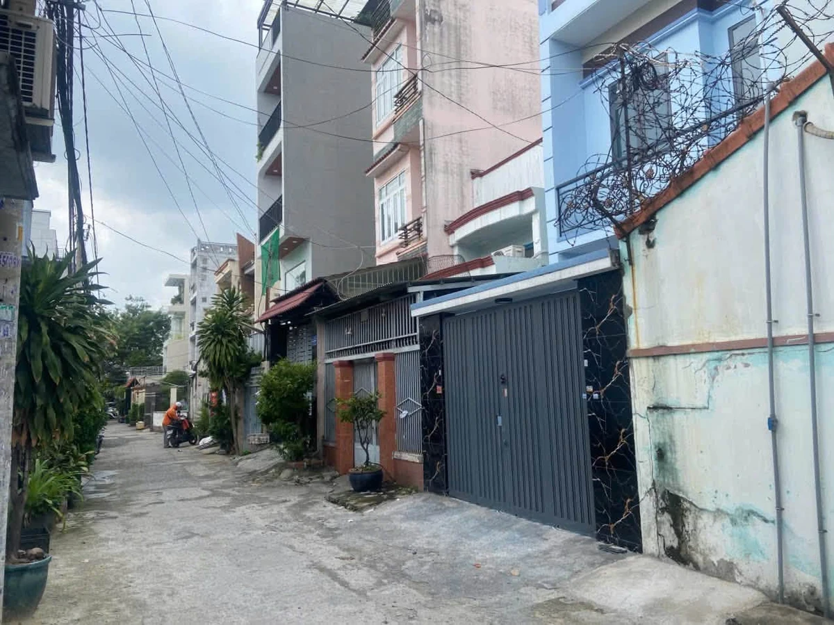 Nhà bán 2 tầng 82m2 đường Trường Chinh, Đông Hưng Thuận - Ảnh thu nhỏ 3
