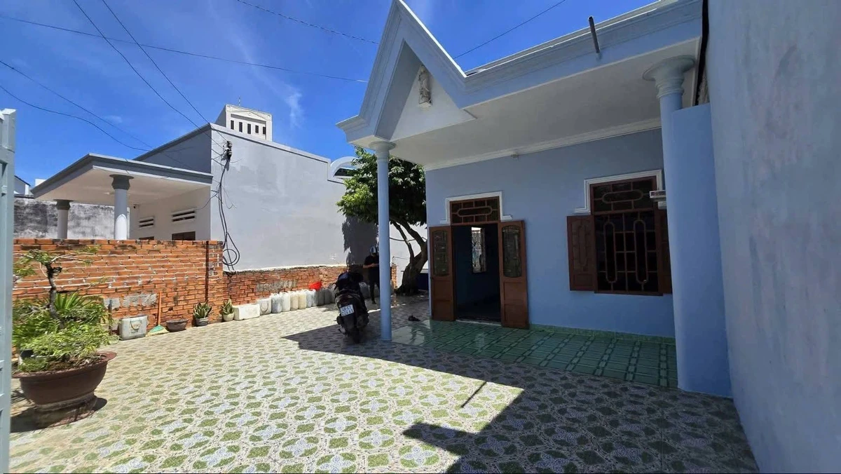 Nhà cấp 4 mặt tiền Phan Trung, Phan Thiết, 216m2, 5,1 tỷ - Ảnh thu nhỏ 5