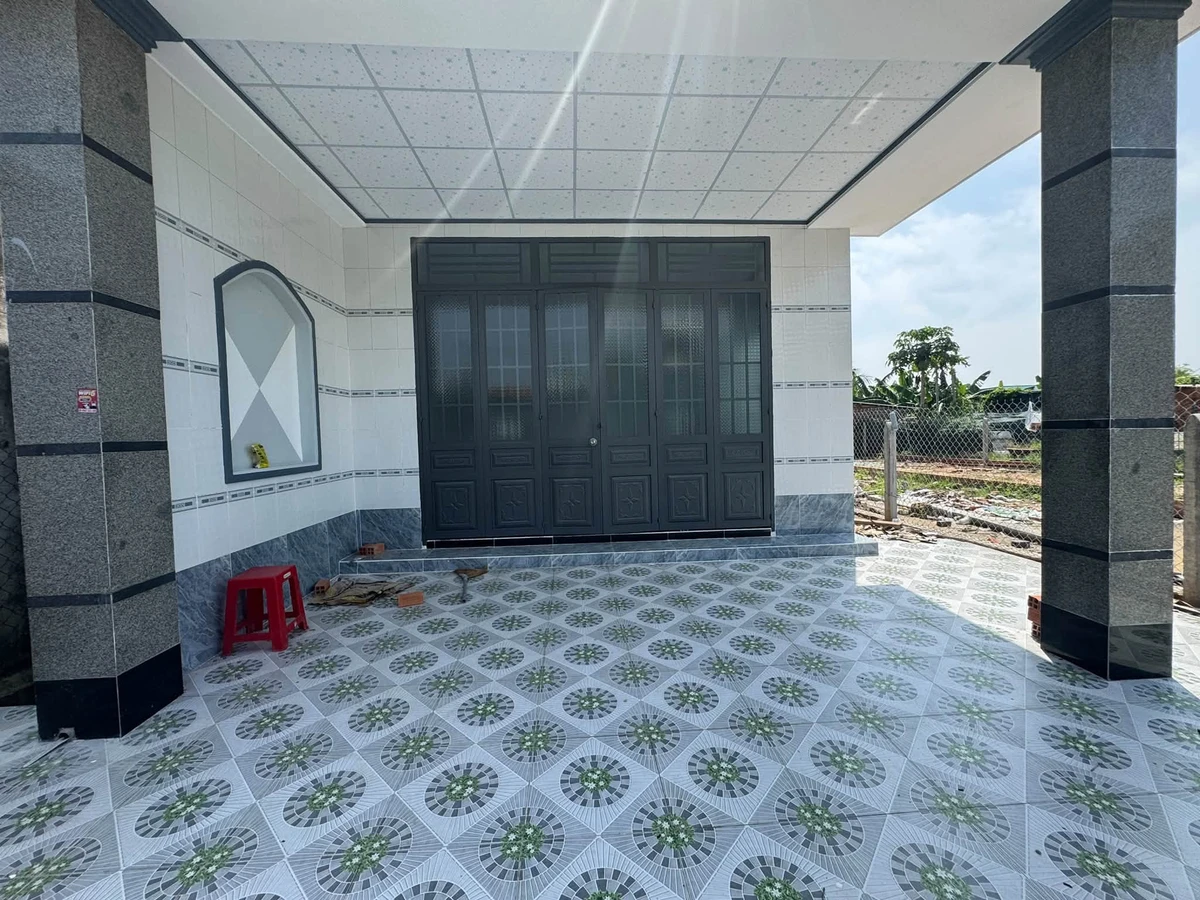 Bán nhà Tây Ninh 120m2 giá 1 tỷ 500 triệu - Ảnh thu nhỏ 3