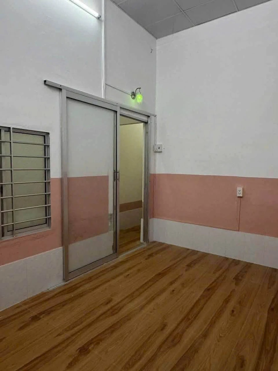 Cho thuê nhà nguyên căn 3PN 171m² gần công viên Bến Tre - Ảnh thu nhỏ 3