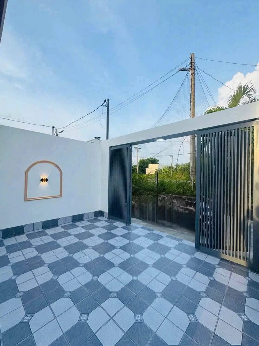 Bán nhà mới xây 5x30m, 3 phòng ngủ, hẻm 98 Nguyễn Quang Đại, Phường Long An, Tây Ninh - Ảnh thu nhỏ 3