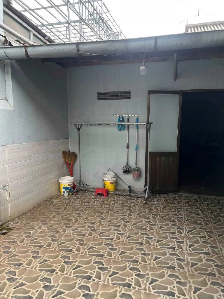 Bán nhà cấp 4 hẻm 143, 3 PN, 100m² Tân Lợi, 4,5 tỷ - Ảnh thu nhỏ 3
