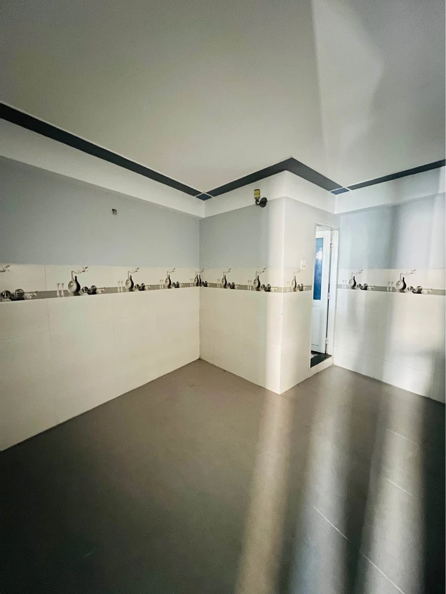 Bán nhà hẻm 146 Lý Thái Tổ 50m2, 3,5 tầng, 3 phòng ngủ, giá 2,6 tỷ - Ảnh thu nhỏ 3