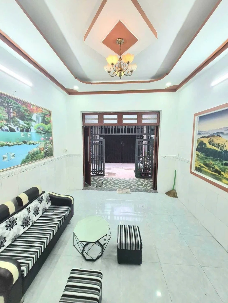 Bán nhà 1 lầu 1 trệt 44m2, 2 PN, Bình Chuẩn, Bình Dương - Ảnh 1
