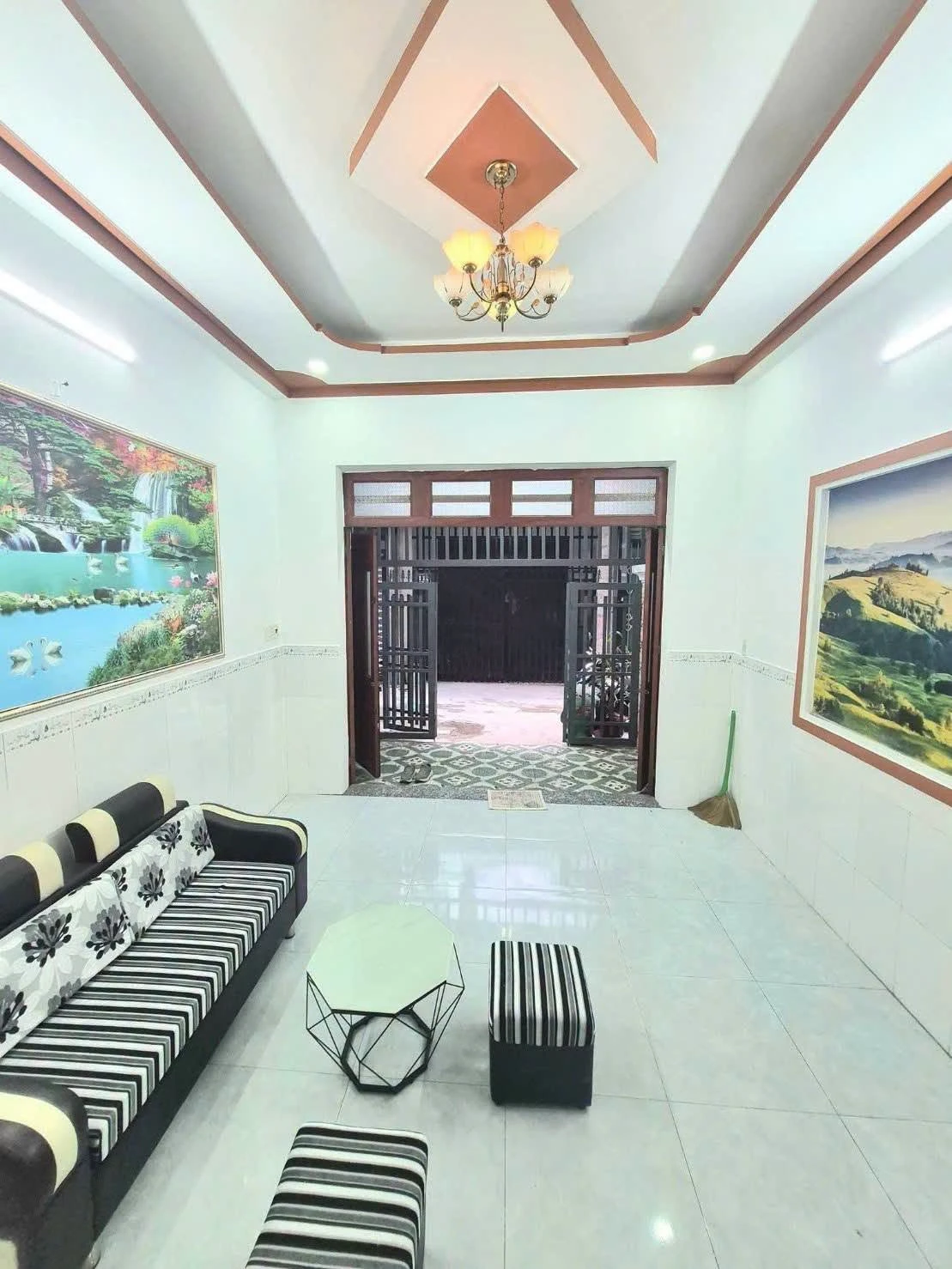 Bán nhà 1 lầu 1 trệt 44m2, 2 PN, Bình Chuẩn, Bình Dương - Ảnh 1