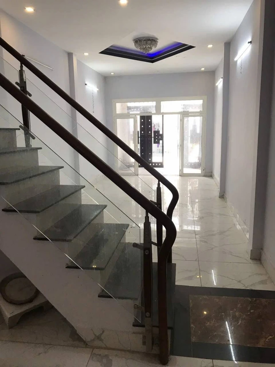 Bán nhà hẻm xe tải 1 trệt 2 lầu 72m2 Bình Hưng Hòa, Bình Tân, giá nhỉnh 6 tỷ - Ảnh thu nhỏ 3