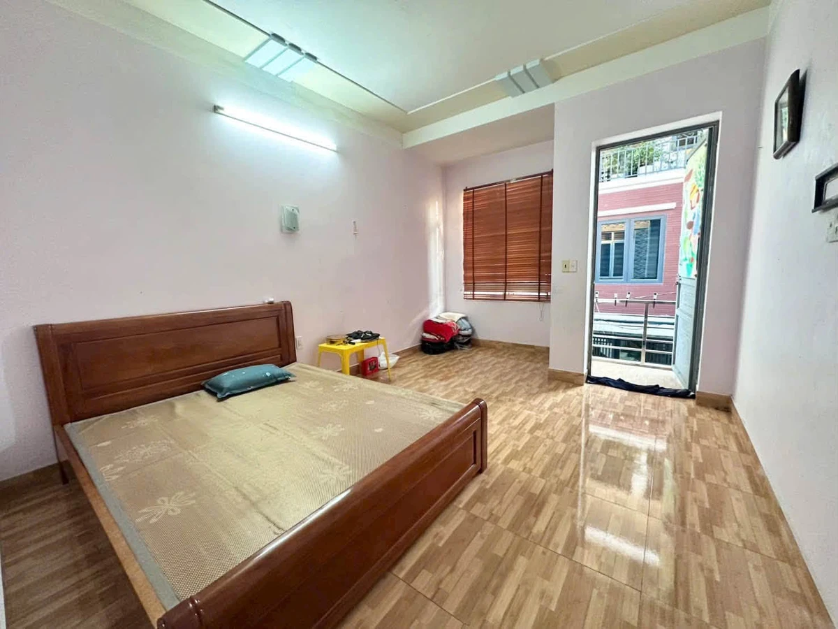 Bán nhà 3 tầng 42m² Hồng Bàng, ô tô vào, 3.15 tỷ - Ảnh thu nhỏ 2