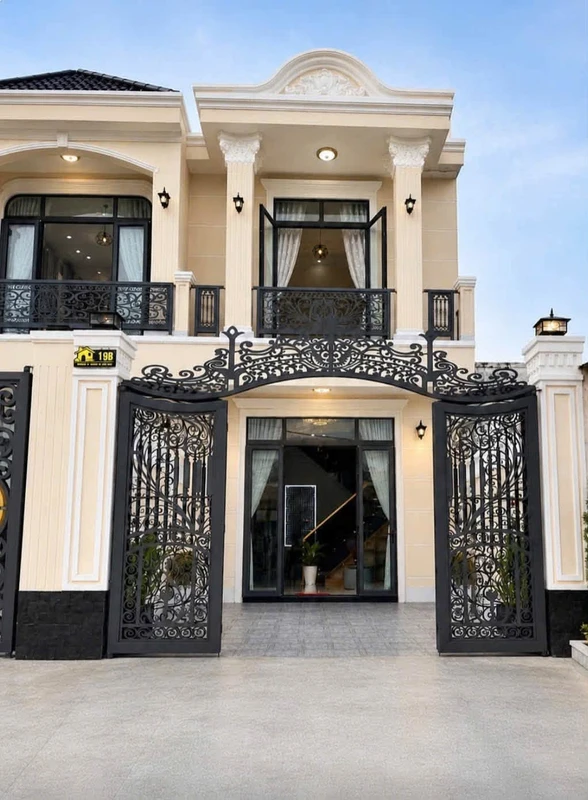 Bán nhà lầu đúc Nguyễn Văn Linh, Tây Ninh, 112m², 2 tỷ 590