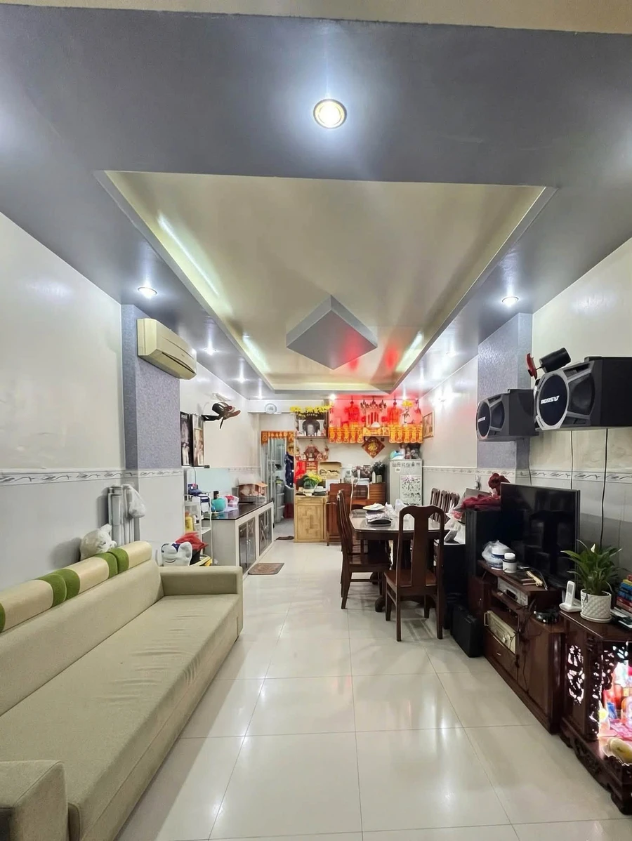 Bán nhà 2 tầng 47m², 3PN 2WC đường Trần Hưng Đạo, Quận 5 giá 7,5 tỷ - Ảnh thu nhỏ 3