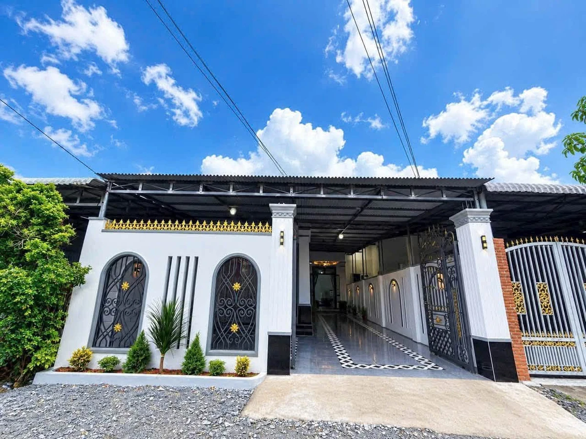 Bán nhà hẻm 56 Trần Phú, Phường Long Hoa, Tây Ninh, 3 phòng ngủ, giá 1,859 tỷ - Ảnh 1
