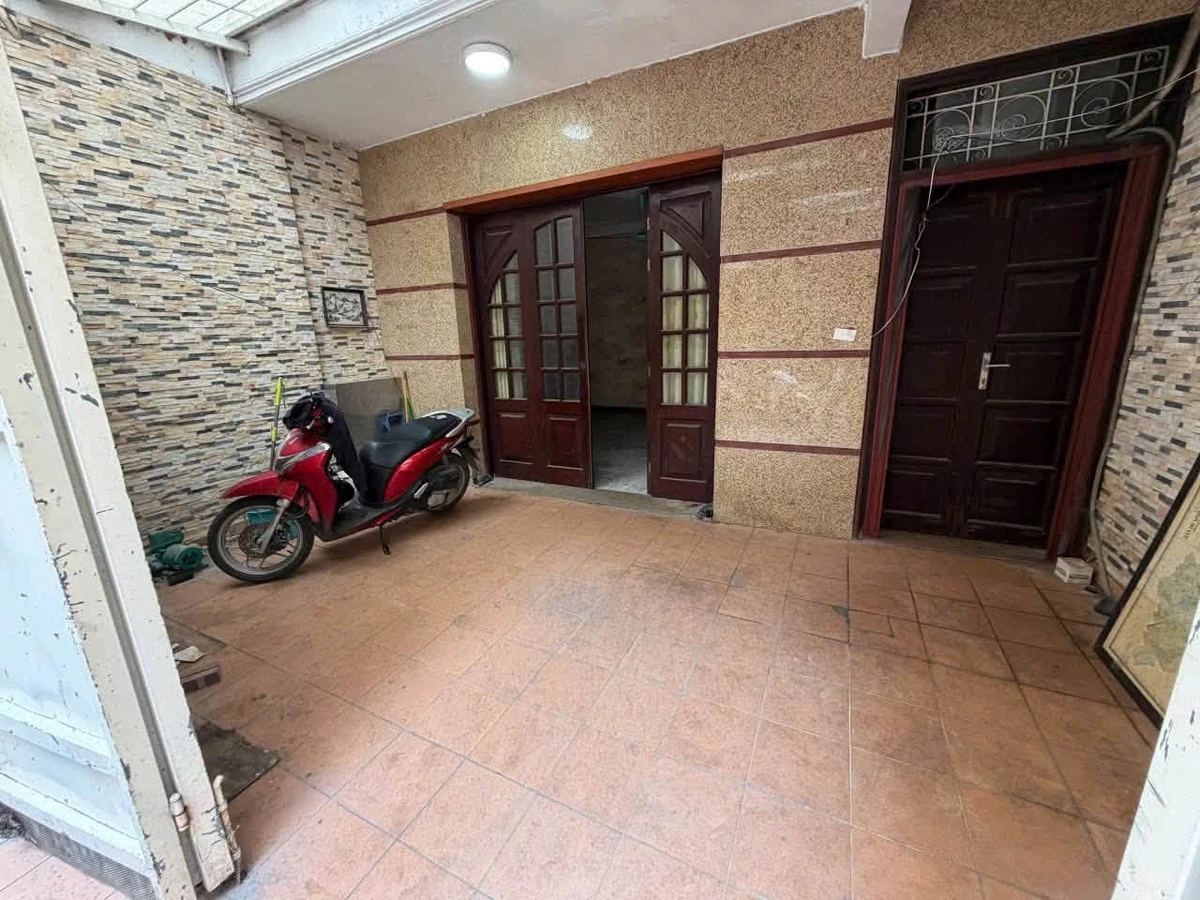 Cho thuê nhà nguyên căn 81m² 3 tầng Bạch Mai, Hà Nội - Ảnh 1
