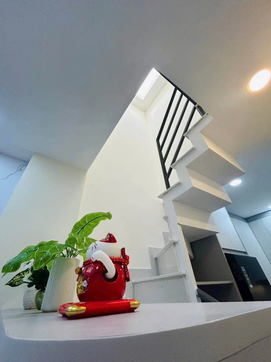 Bán nhà hẻm Nguyễn Văn Đậu Bình Thạnh 19m2, 1 trệt 1 lầu, 2PN, giá 3,15 tỷ - Ảnh thu nhỏ 4