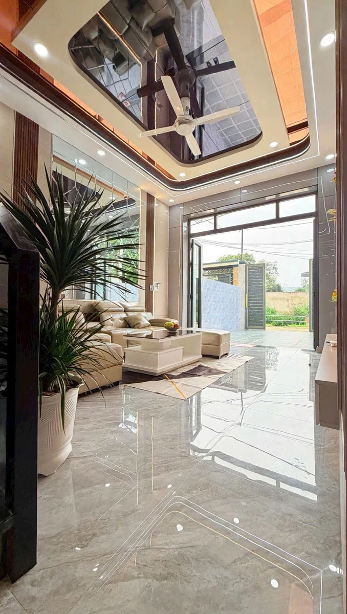 Bán nhà 3PN 3WC 100m2 Dĩ An 5.5 tỷ - Ảnh thu nhỏ 5