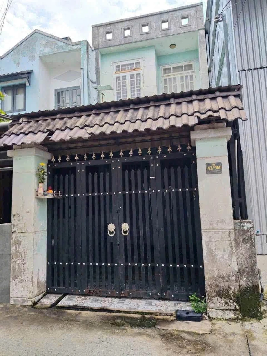 Cho thuê nhà 1 trệt 1 lầu 4 PN 88m² Đông Thạnh Hóc Môn - Ảnh 1