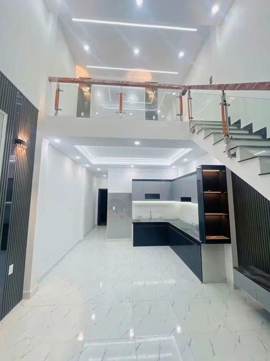 Bán nhà trệt lửng 72m² 2PN gần chợ Phú Phong, KDC Trường Sơn, giá 2,68 tỷ - Ảnh thu nhỏ 2