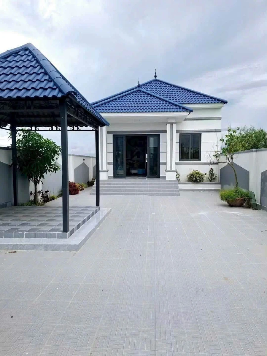 Bán nhà 4 phòng ngủ 332m2 Cần Đước Long An - Ảnh thu nhỏ 3