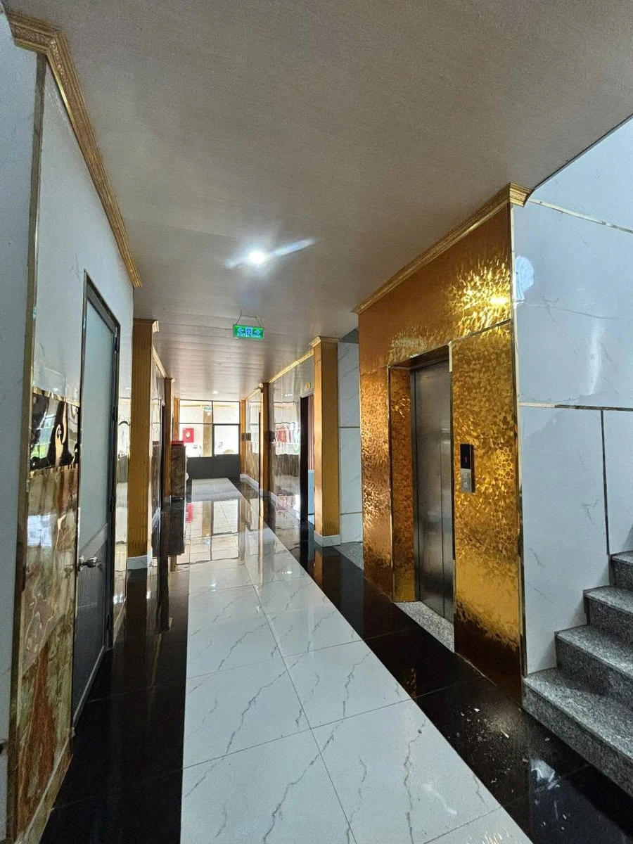 Bán khách sạn 28 phòng 302 m² Tân Phú, TP.HCM - 15 tỷ - Ảnh thu nhỏ 2