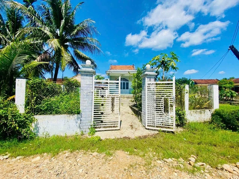 Bán nhà vườn 260m² Ninh Hưng Ninh Hoà 750 triệu