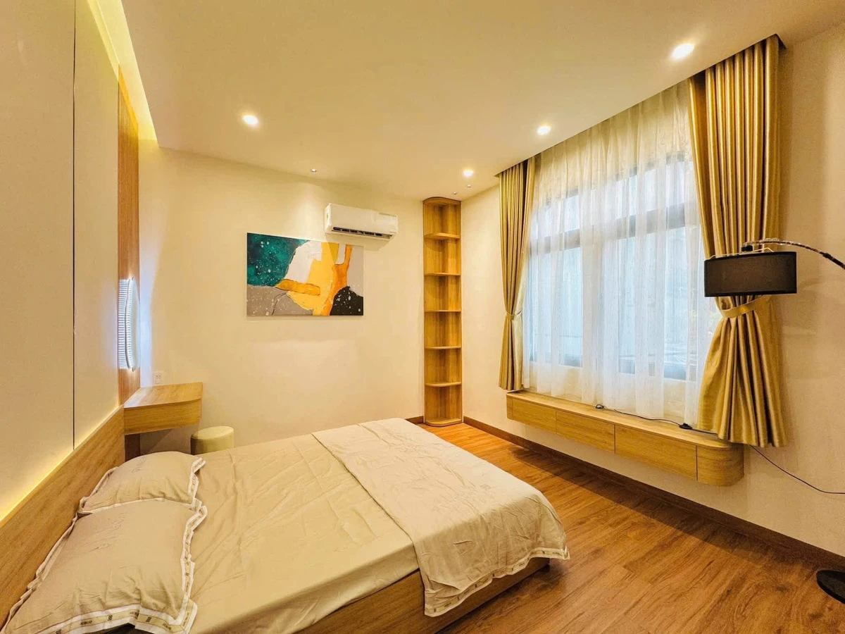Bán nhà 2 tầng 64,5m² full nội thất Tôn Đức Thắng - Ảnh 1