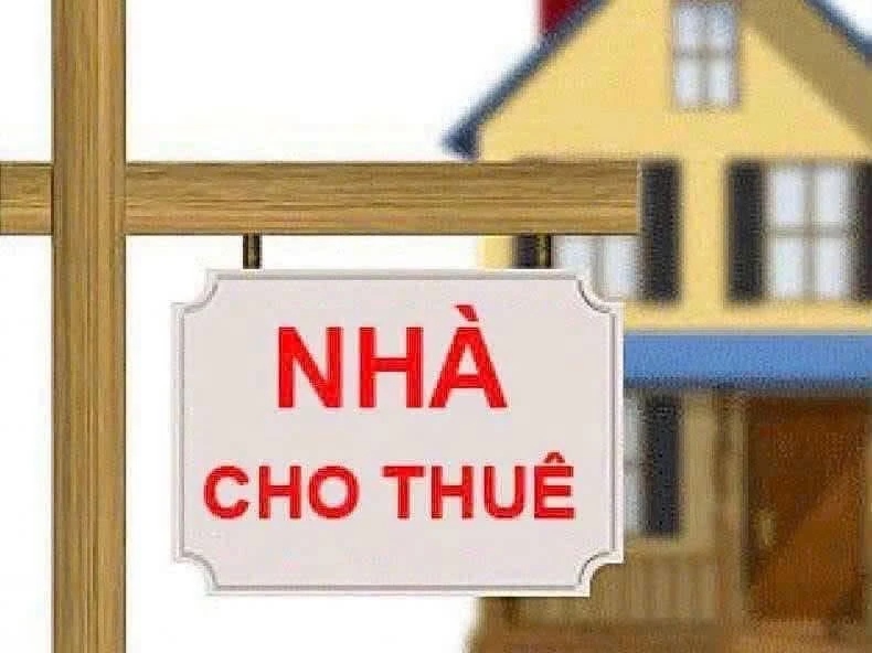 Nhà cho thuê mặt tiền Quốc Lộ 50, 4PN 3WC, 200m² - Ảnh 1