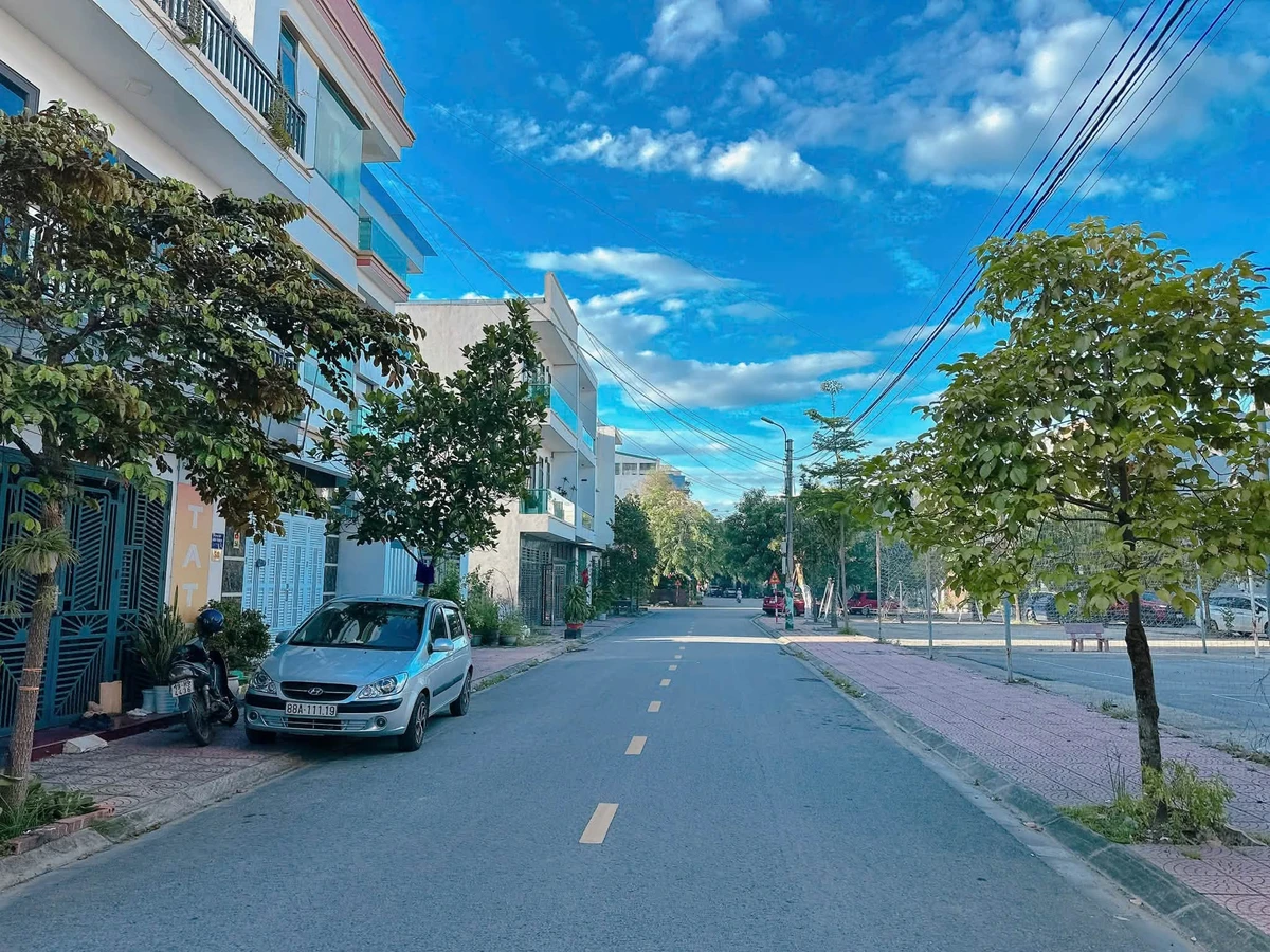Bán nhà 90m² MT 6m Hoàng Quý Việt Trì 4 tỷ - Ảnh thu nhỏ 2