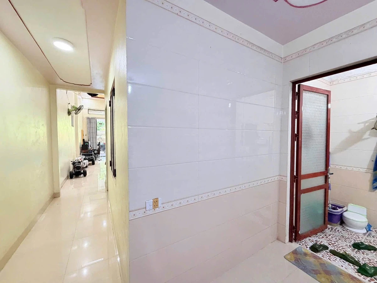 Bán nhà 4 tầng có gác lửng 90m2, Quận 12, 2,4 tỷ - Ảnh thu nhỏ 5