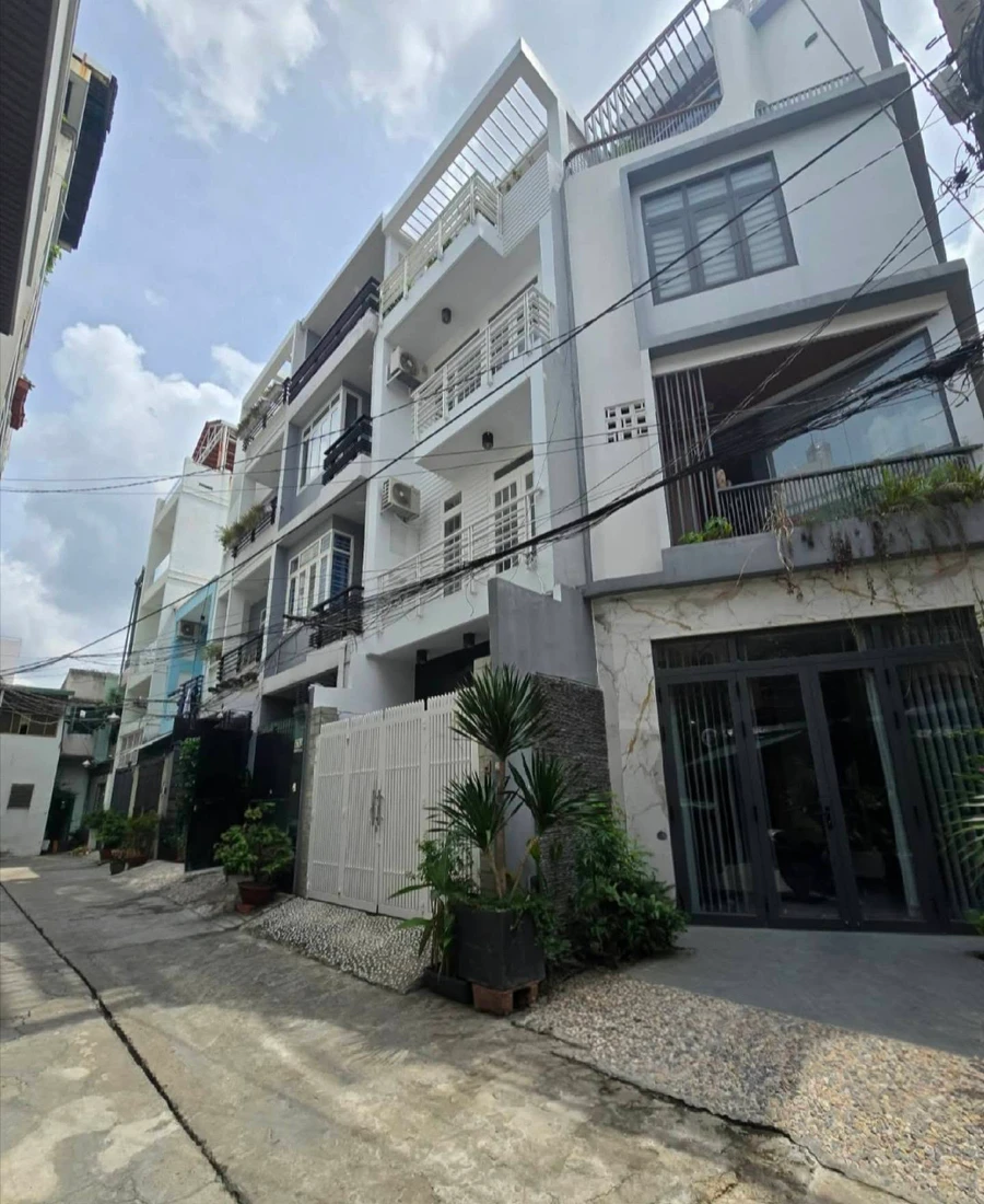 Bán nhà 4 tầng 7PN 68m² mặt tiền Bình Thới Q11, 11 tỷ - Ảnh 1
