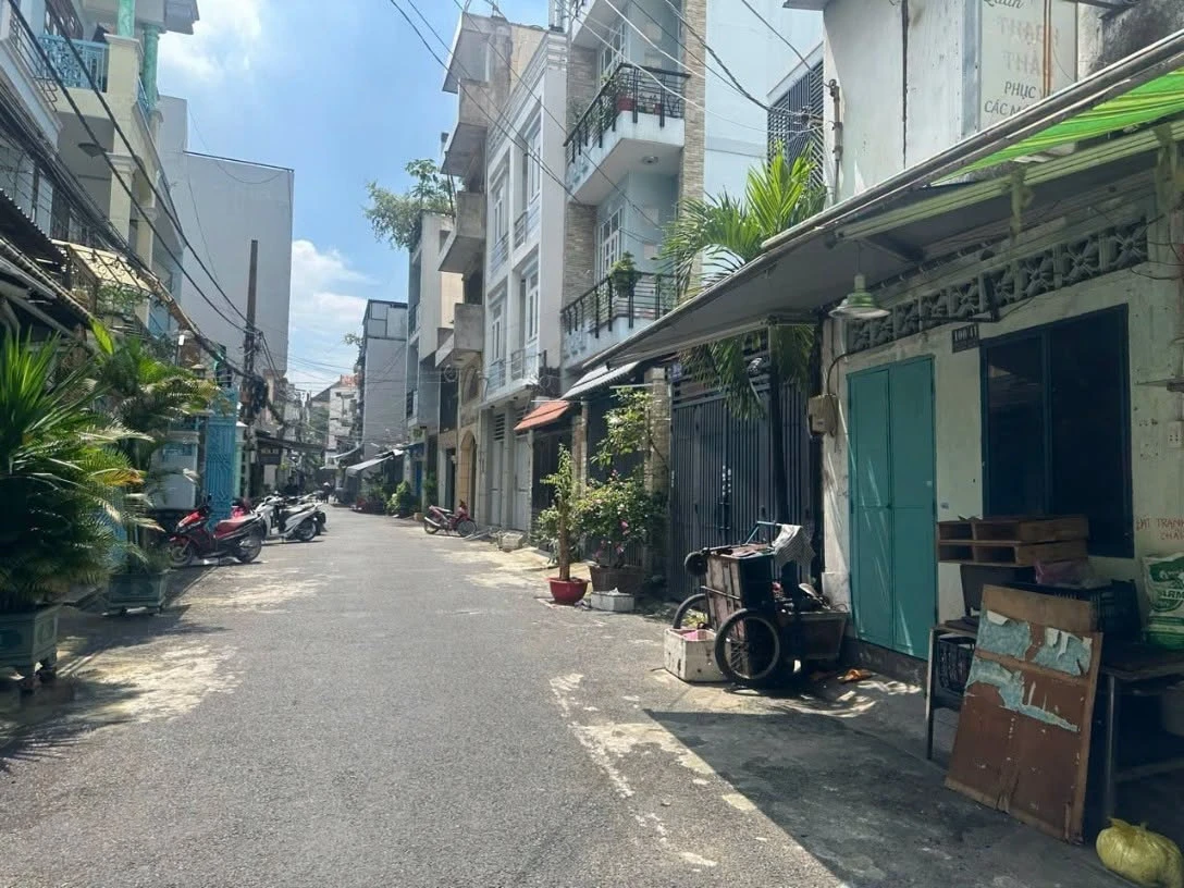 Bán nhà hẻm Thiên Phước, 4x10m, 3 phòng, 5 tỷ, Quận 5 - Ảnh thu nhỏ 2