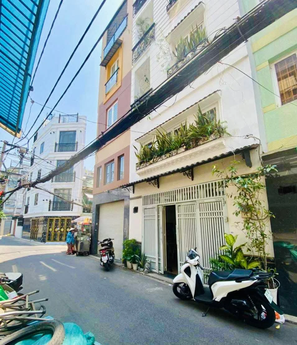 Bán nhà mặt tiền 6m kinh doanh 62m² 4 phòng ngủ Phú Nhuận - Ảnh 1